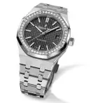 Audemars Piguet Royal Oak 41MM on wrist | Stainless steel black Automatic Diamond Bezel