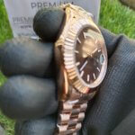 Rolex Presidential 40MM – Everose Gold Day Date – Fluted Bezel – Chocolate Diagonal Motif Index Dial