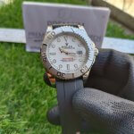 Rolex Yacht-Master 40MM White dial and black rubber strap  watch