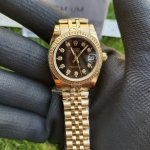Rolex women's Datejust 31MM Yellow Gold Black Dial With Diamond Marker Oyster Perpetual Jubilee Bracelet Watch